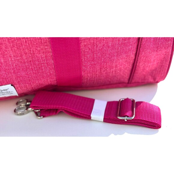 ThirtyOne Signature Duffle Lrge Gym Sports Bag w/Strap Zippered Shoe Pocket Pink - Picture 6 of 16
